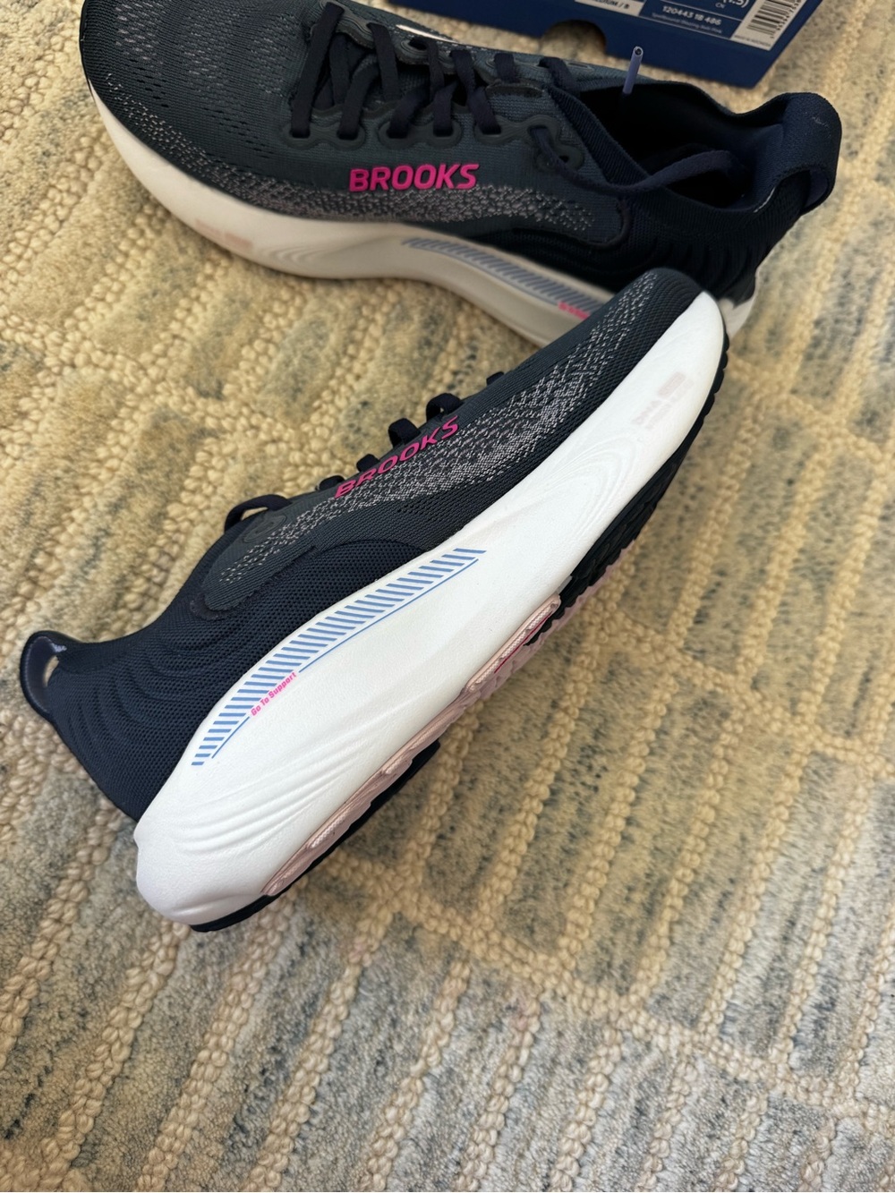 NEWBrooks Women’s Andrenaline GTS 25 Running Shoe — Spellbound/Blazing Bell/Pink - Picture 6 of 7